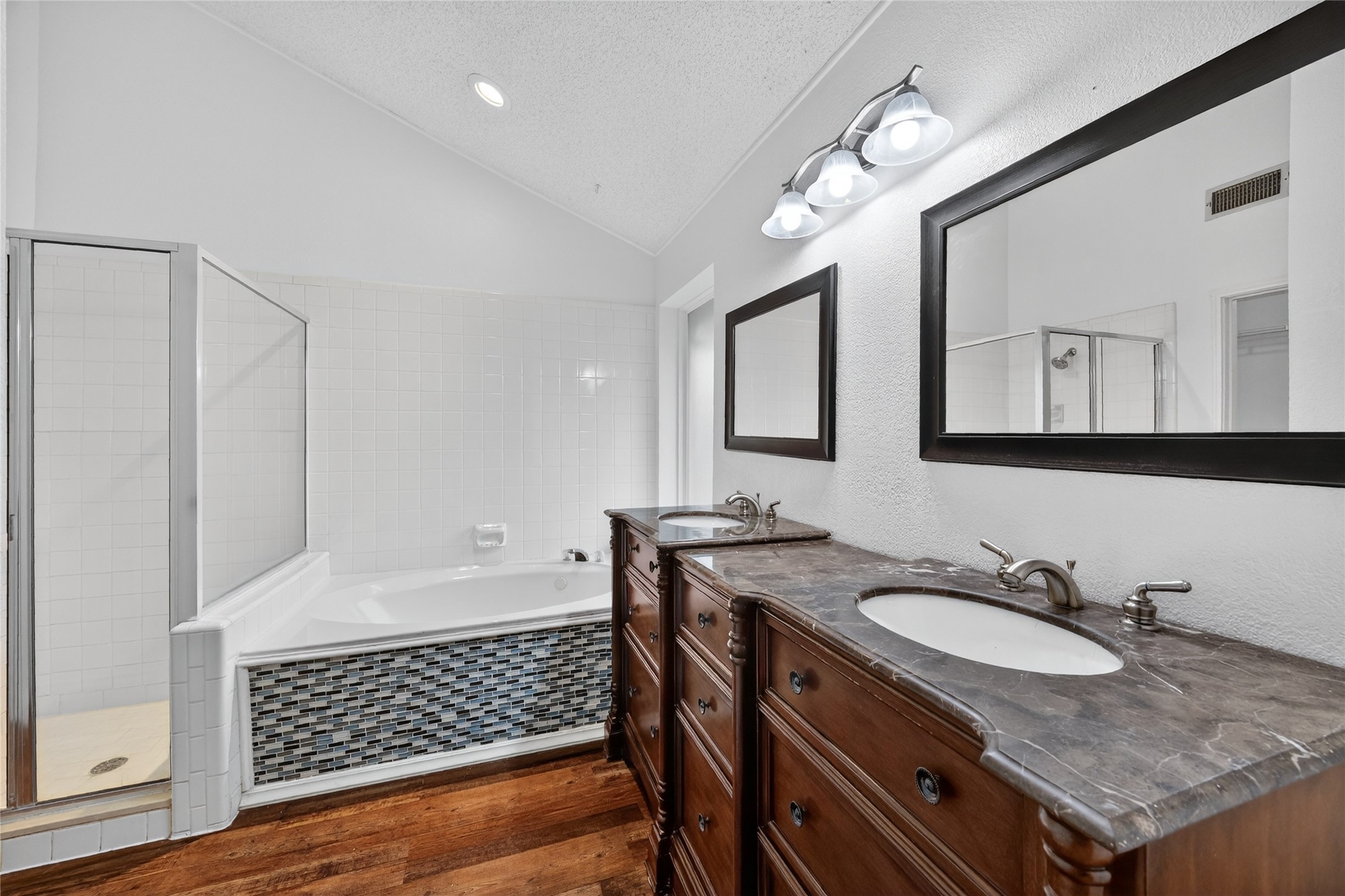 1517 Yorkshire Drive Mesquite TX 75149