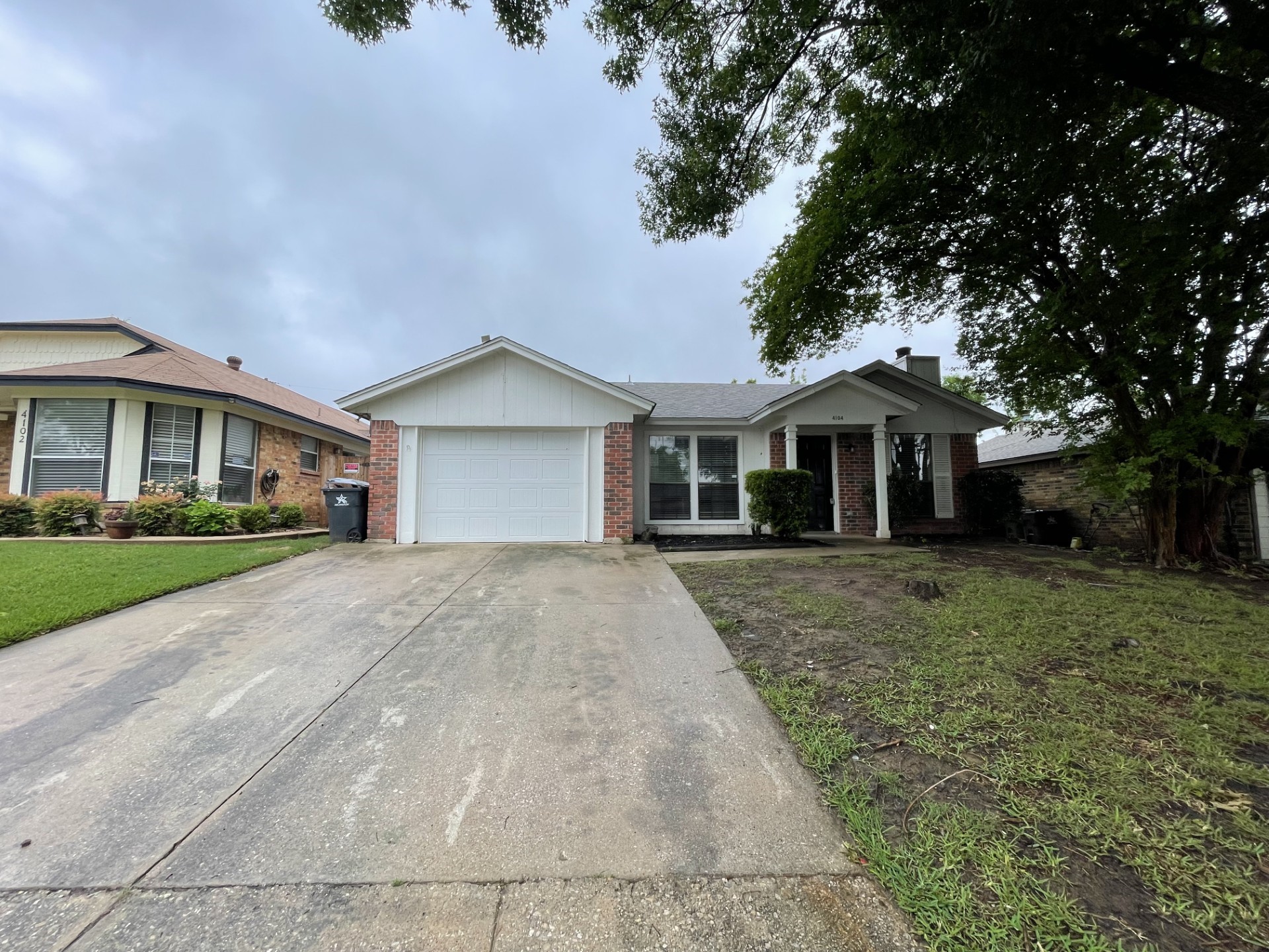 4104 Green Acres Circle Arlington TX 76017