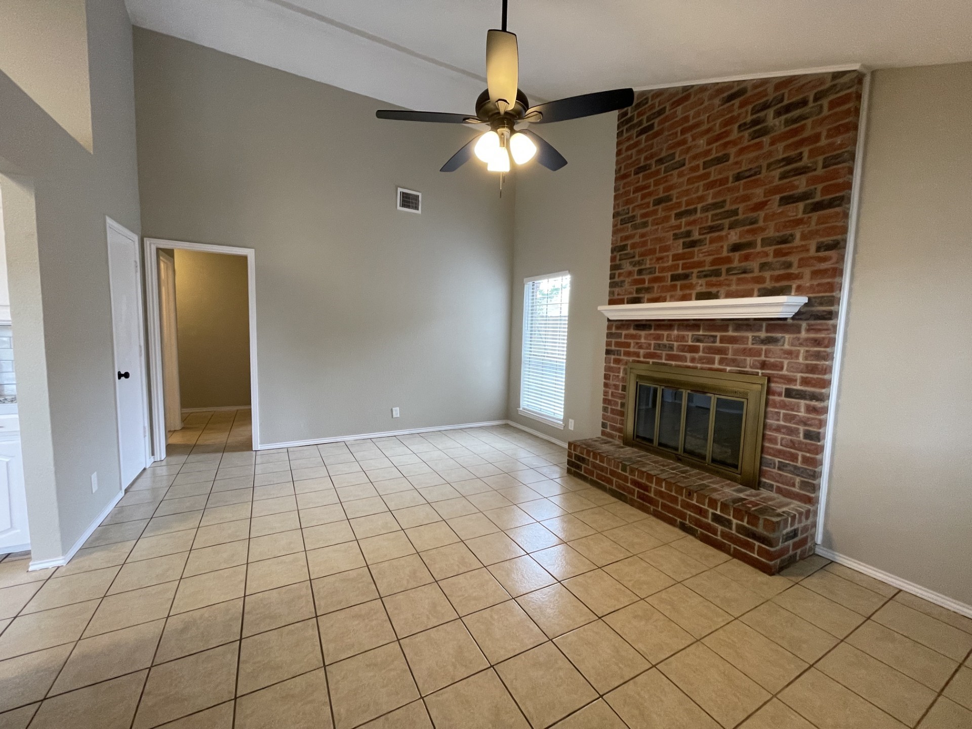 4104 Green Acres Circle Arlington TX 76017