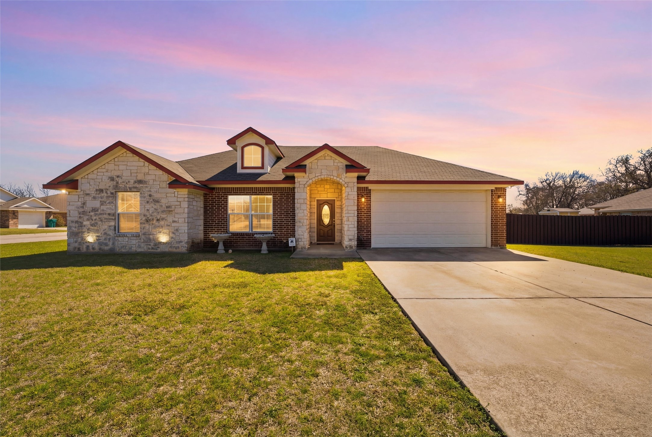 207 Hawk Ridge Lacy Lakeview TX 76705