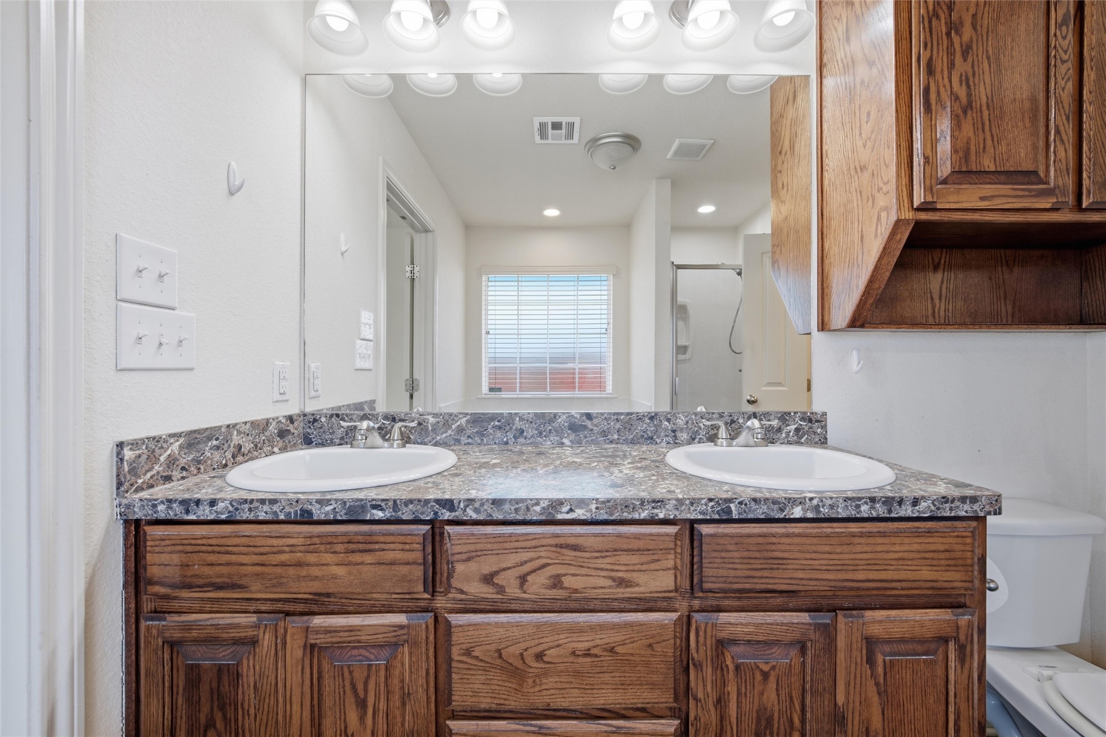 207 Hawk Ridge Lacy Lakeview TX 76705