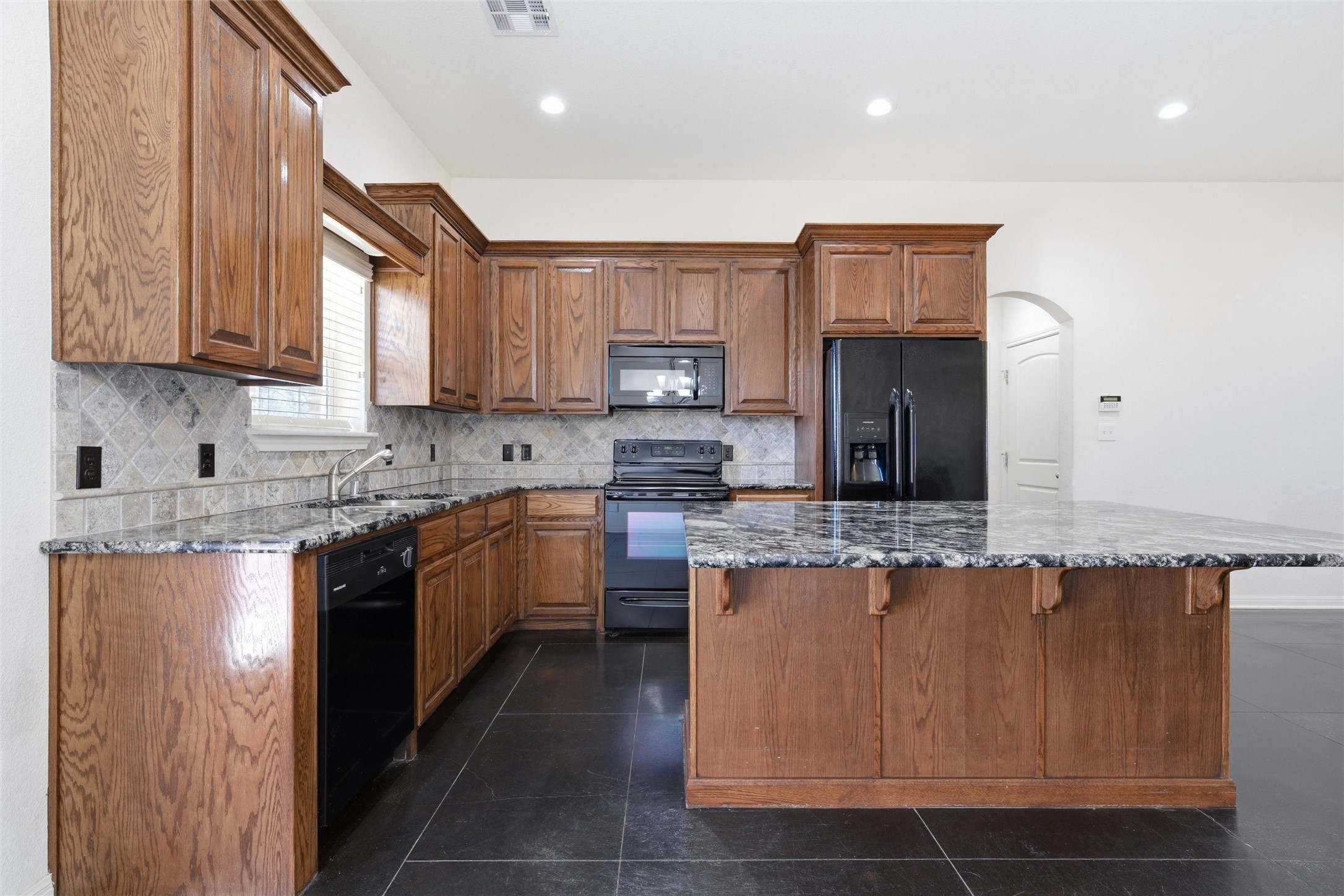 207 Hawk Ridge Lacy Lakeview TX 76705
