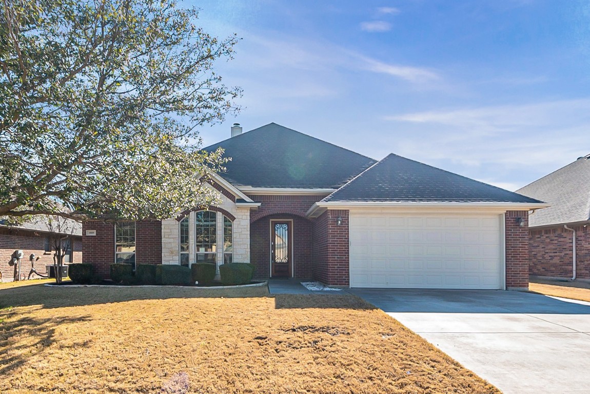 1809 Colorado Court Burleson TX 76028