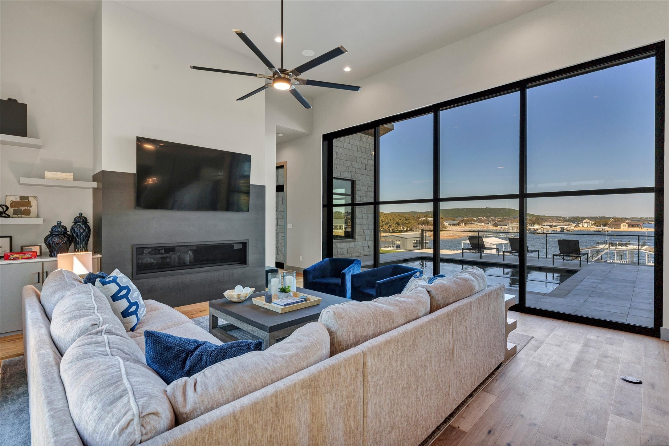 1009 Cardinal Cove Graford TX 76449