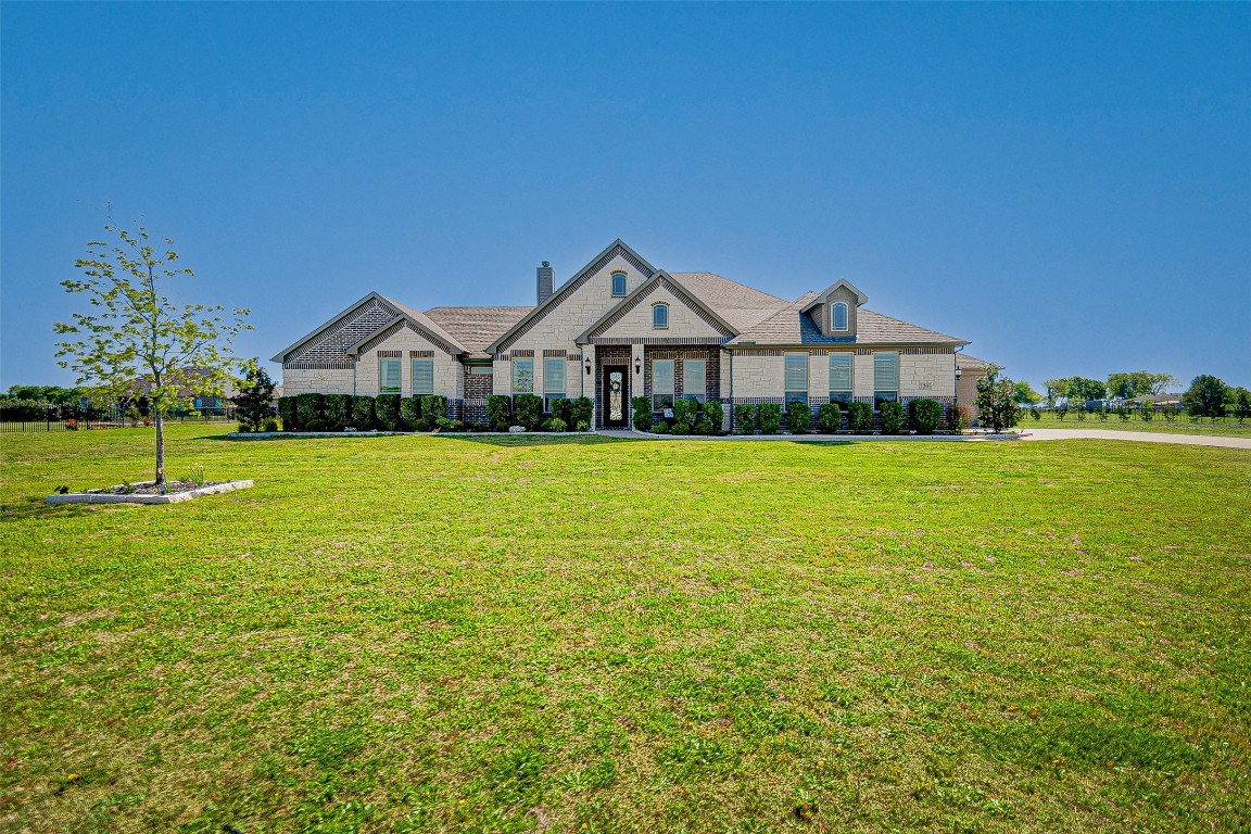 120 Winchester Street Van Alstyne TX 75495