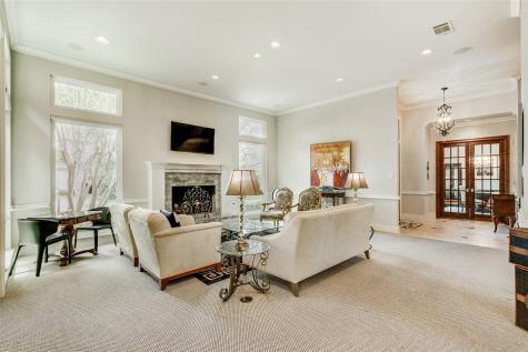 7233 Helsem Bend Dallas TX 75230