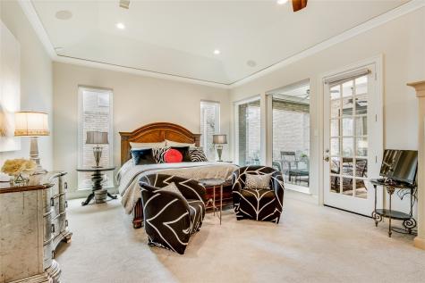 7233 Helsem Bend Dallas TX 75230
