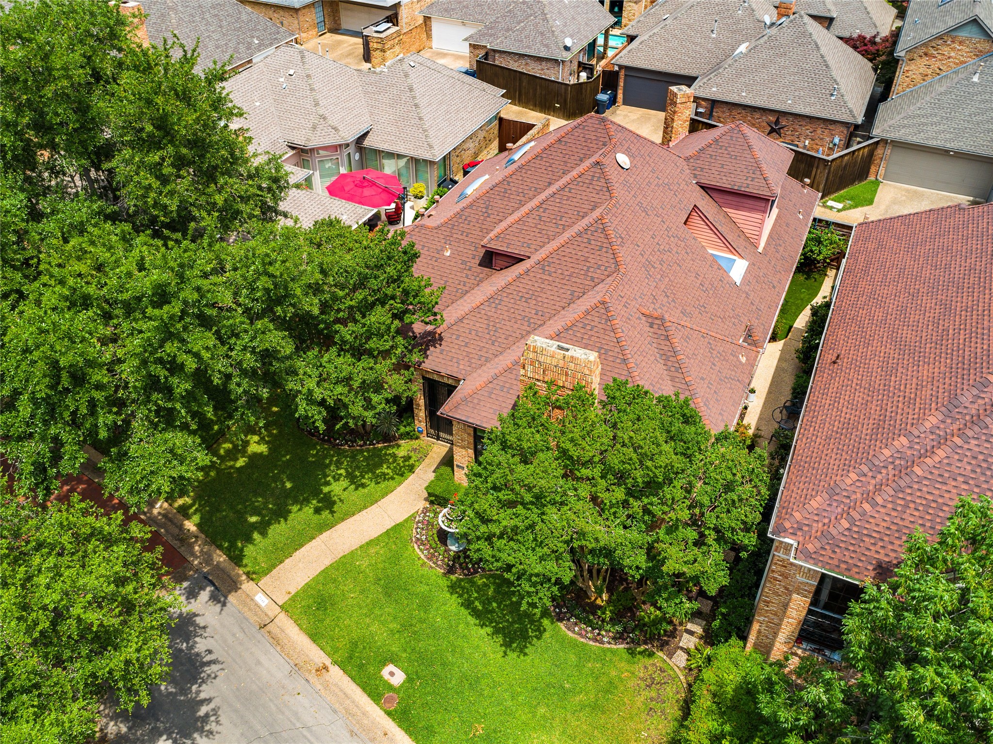 7233 Helsem Bend Dallas TX 75230