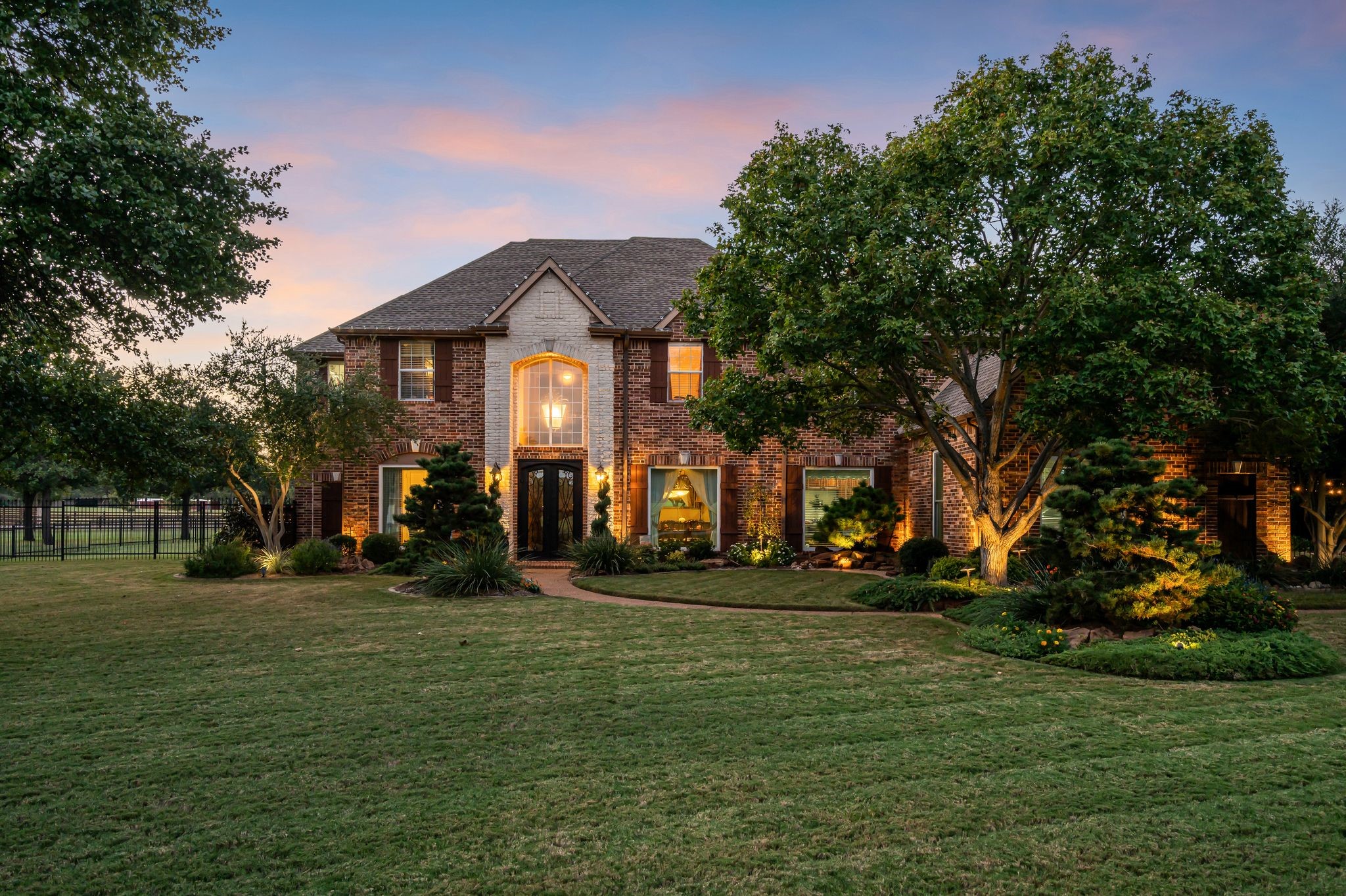 1709 Lockspur Court Flower Mound TX 75022