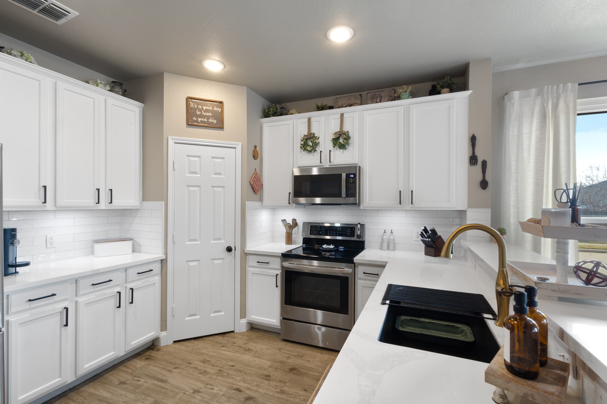 1360 Castlegar Lane Fort Worth TX 76247
