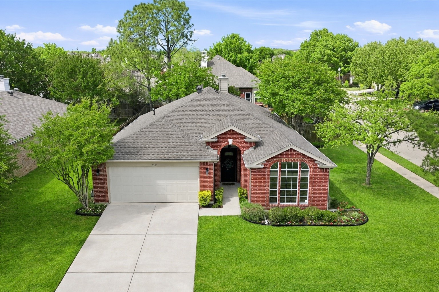 2521 Champlain Lane Denton TX 76210