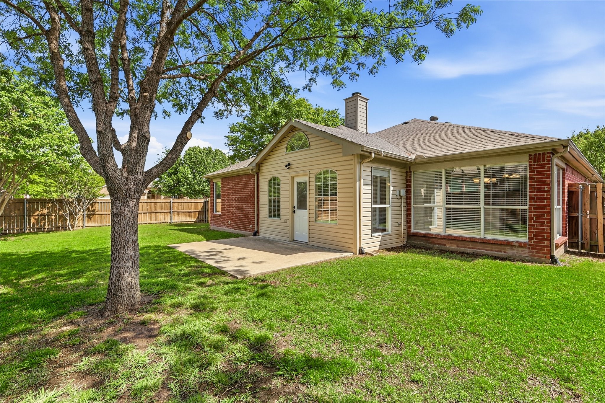 2521 Champlain Lane Denton TX 76210