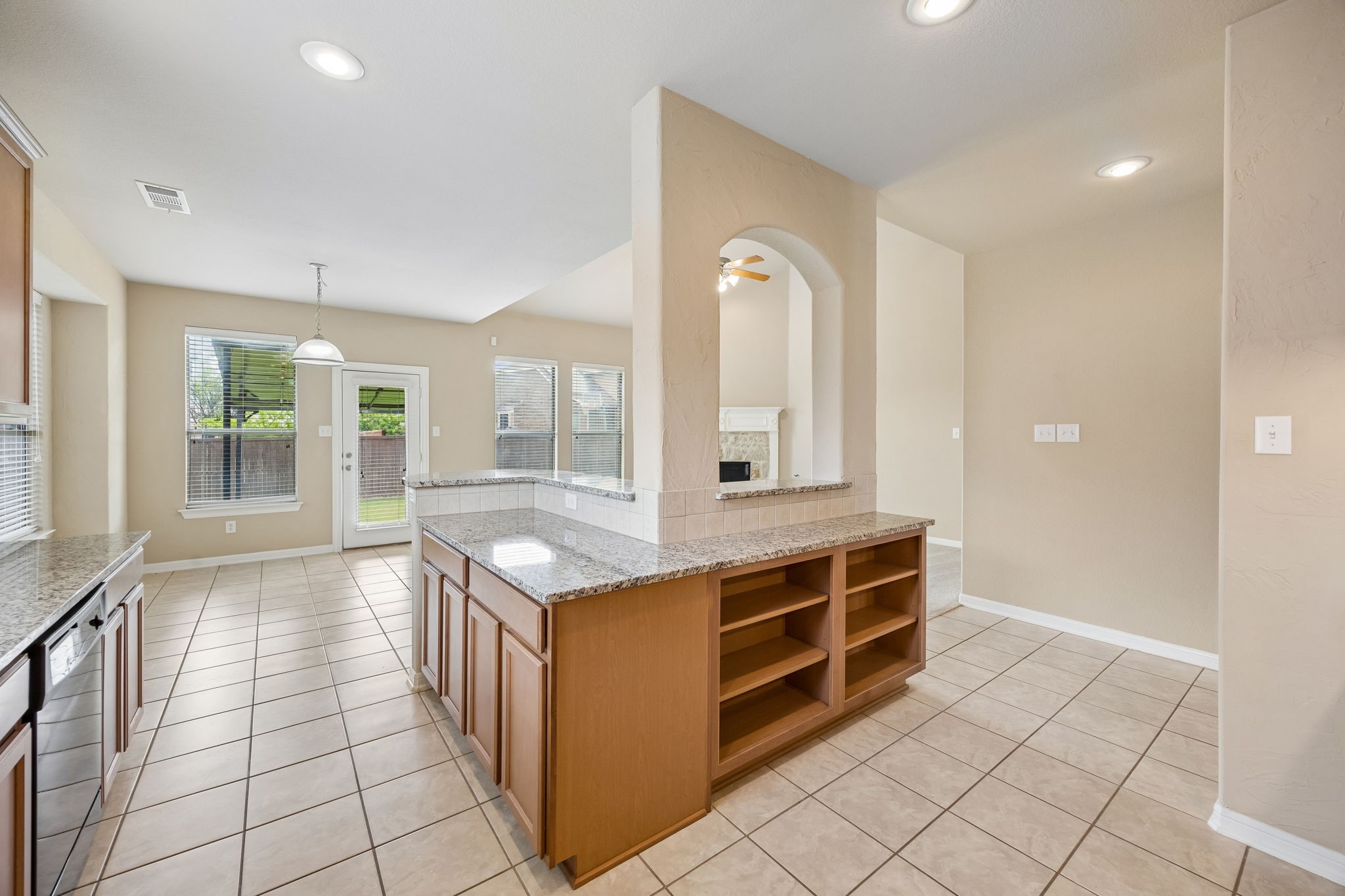 4712 Kestrel Street Grand Prairie TX 75052
