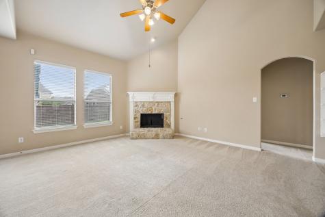 4712 Kestrel Street Grand Prairie TX 75052