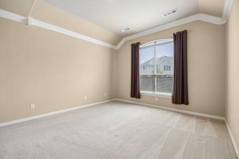 4712 Kestrel Street Grand Prairie TX 75052