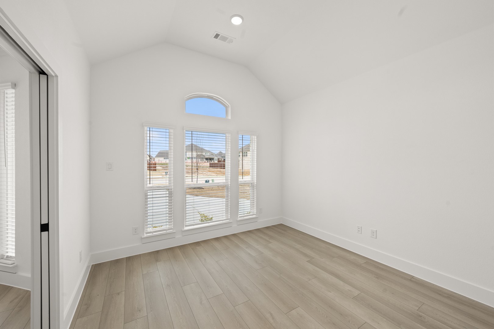 1618 Whisperwood Way Midlothian TX 76065