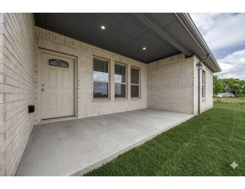3712 County Road 1102 Celeste TX 75423