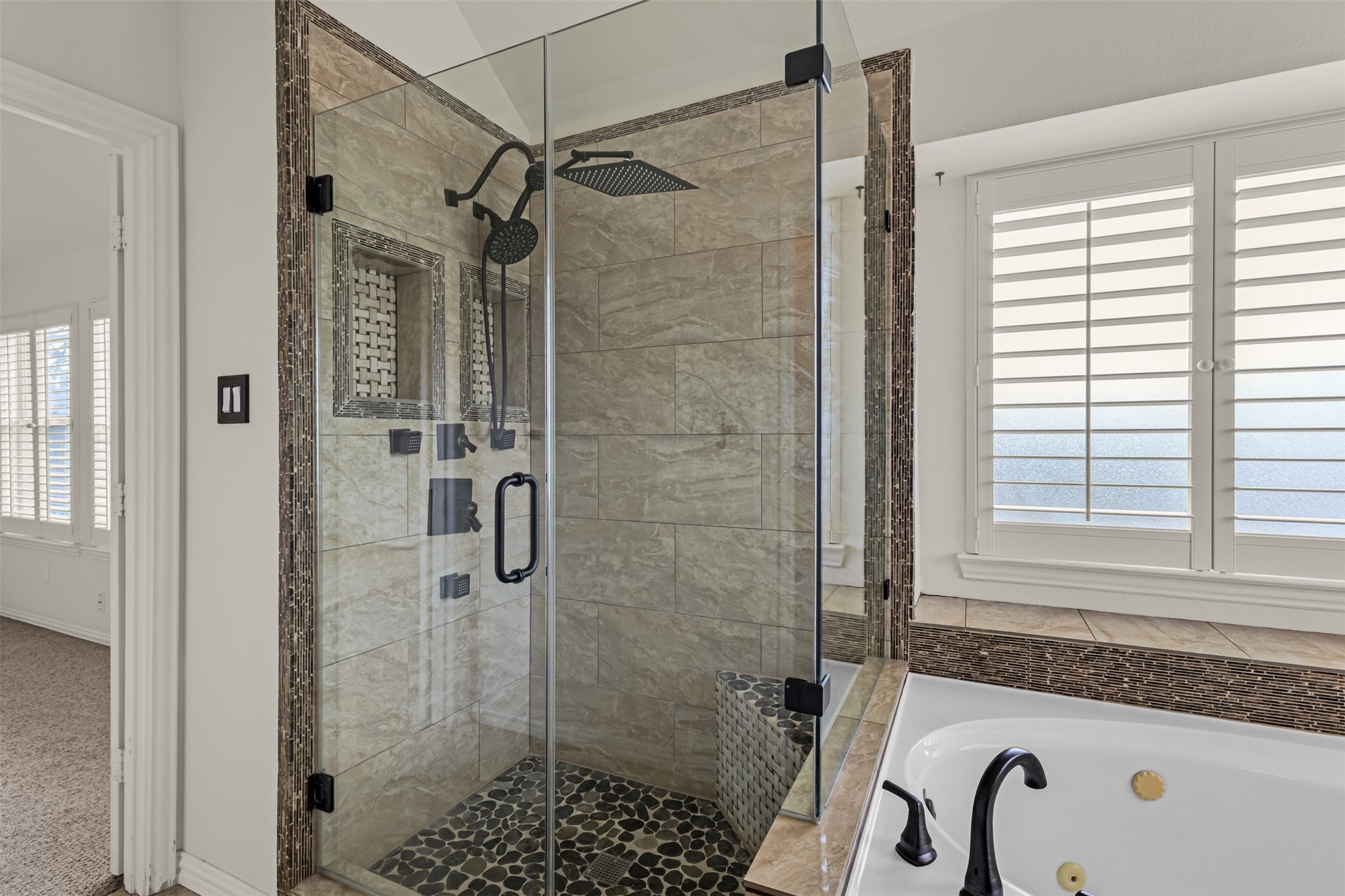 2007 Chittam Drive Euless TX 76039