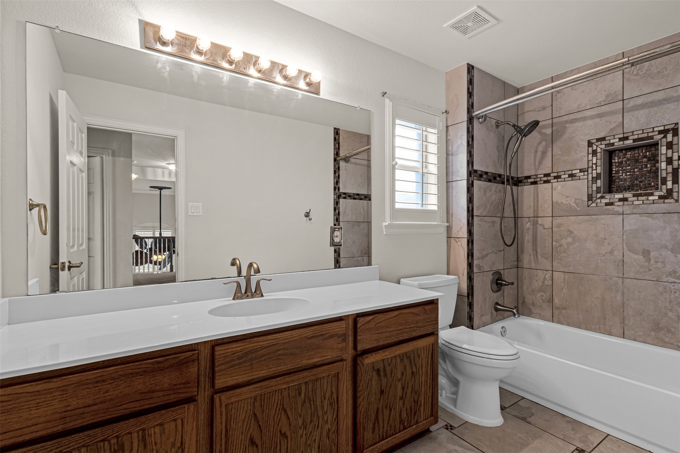 2007 Chittam Drive Euless TX 76039