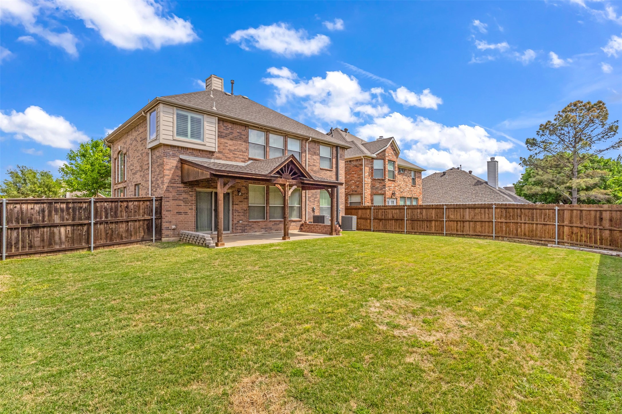 2007 Chittam Drive Euless TX 76039