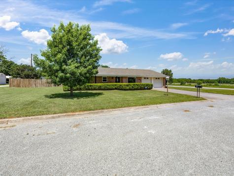 1312 Rock Street Bowie TX 76230