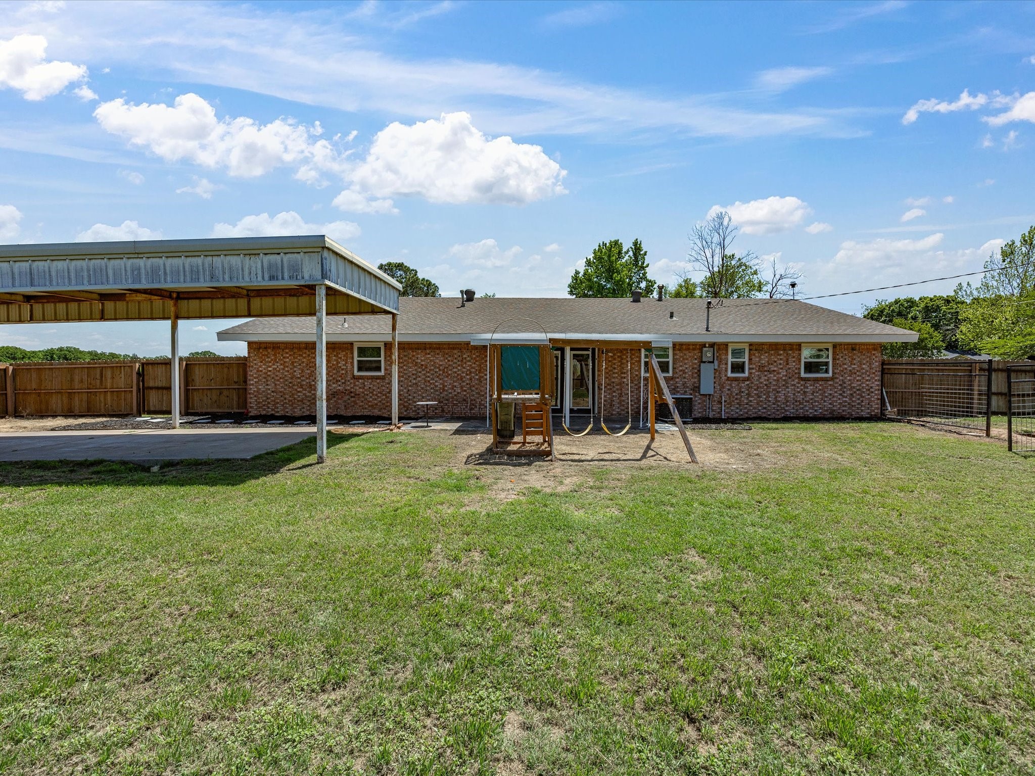 1312 Rock Street Bowie TX 76230