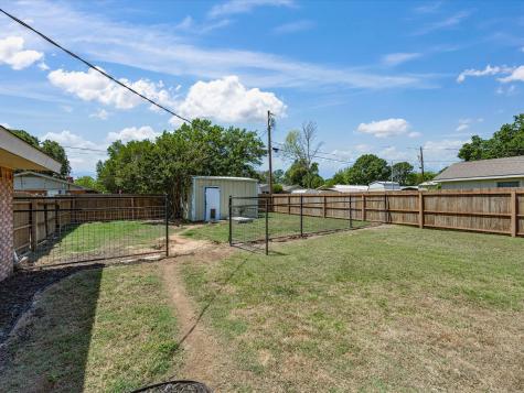 1312 Rock Street Bowie TX 76230