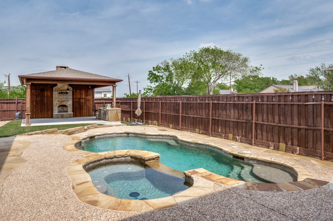 4020 Caldwell Avenue The Colony TX 75056