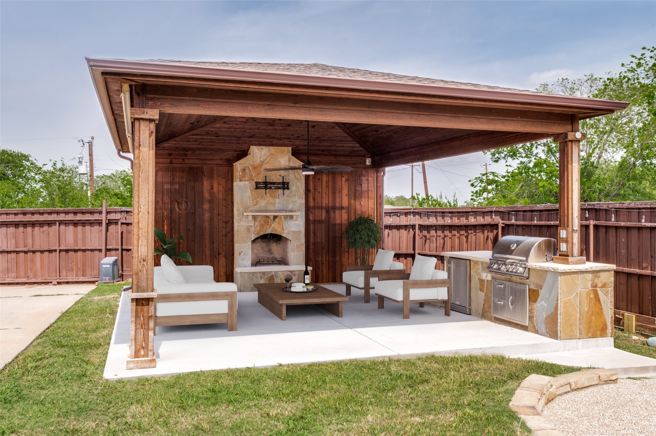 4020 Caldwell Avenue The Colony TX 75056