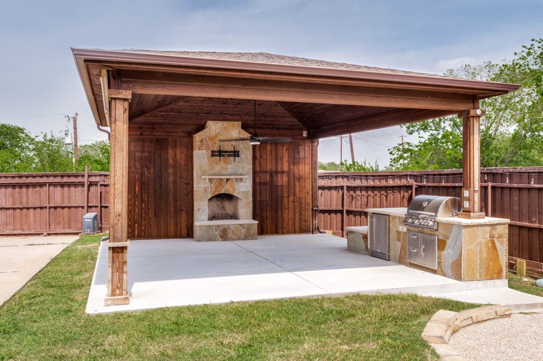 4020 Caldwell Avenue The Colony TX 75056