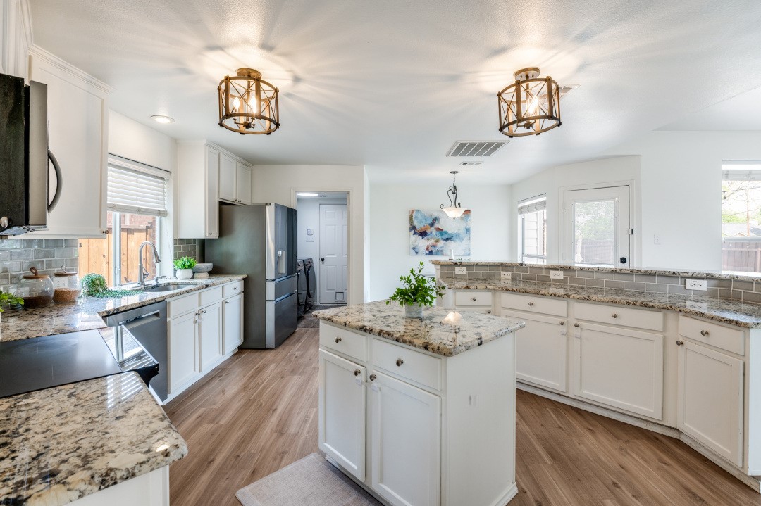 4020 Caldwell Avenue The Colony TX 75056