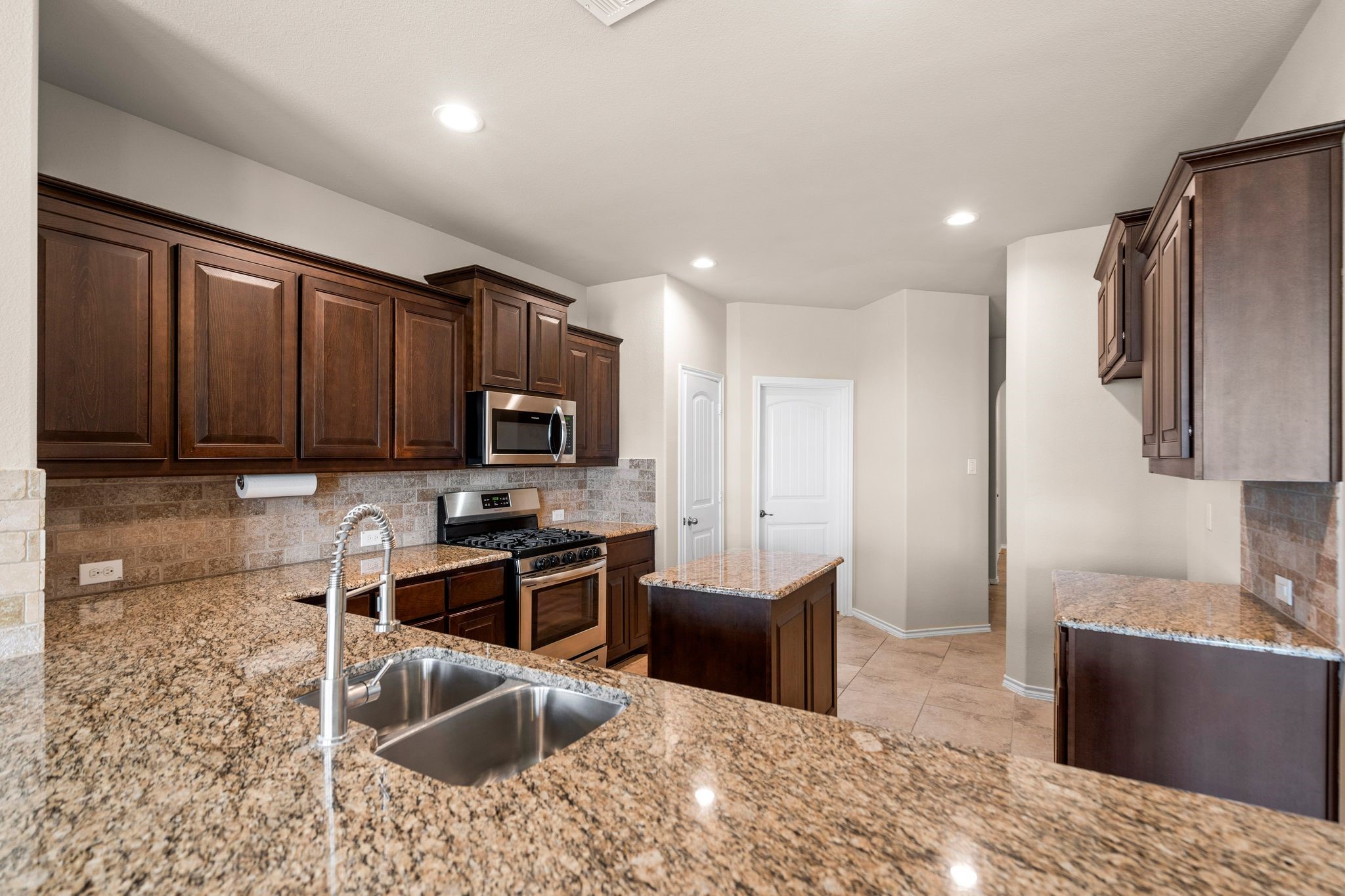 513 Gannet Trail Argyle TX 76226