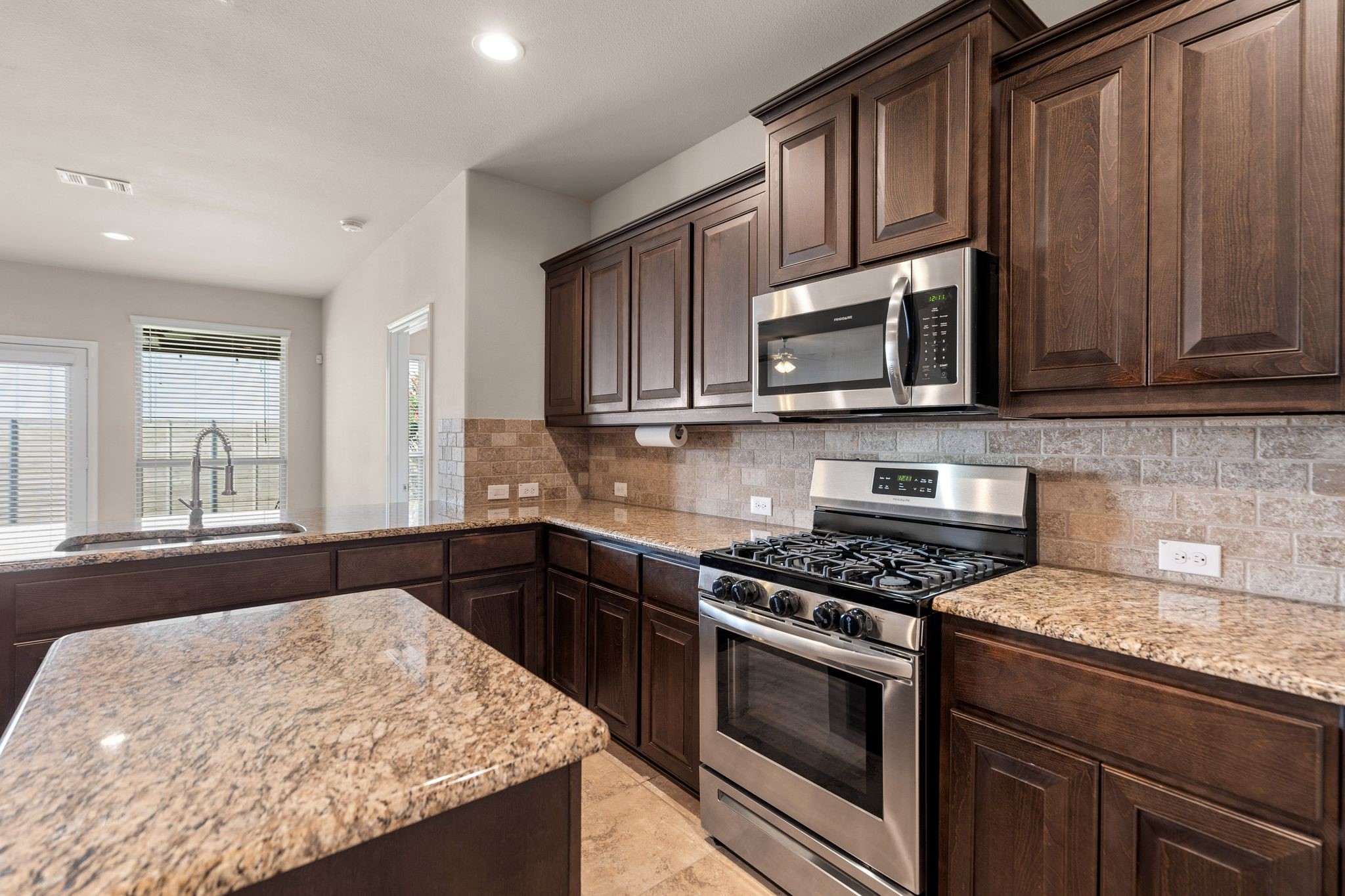 513 Gannet Trail Argyle TX 76226