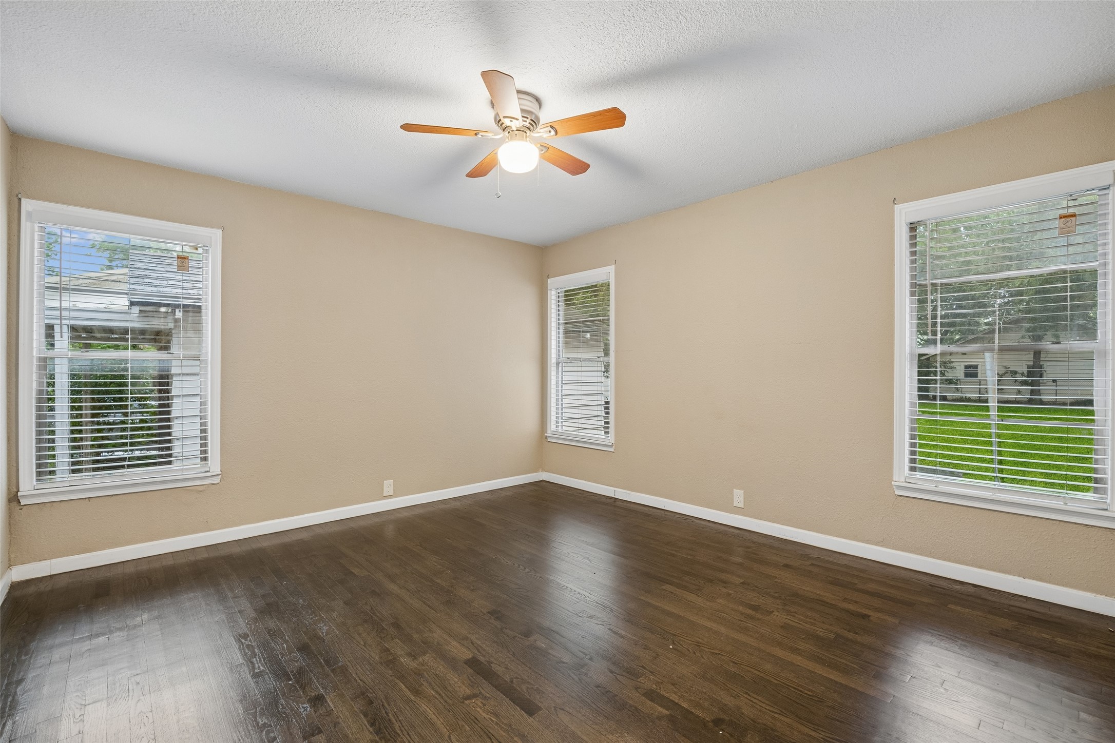 117 Moon Street Cleburne TX 76033