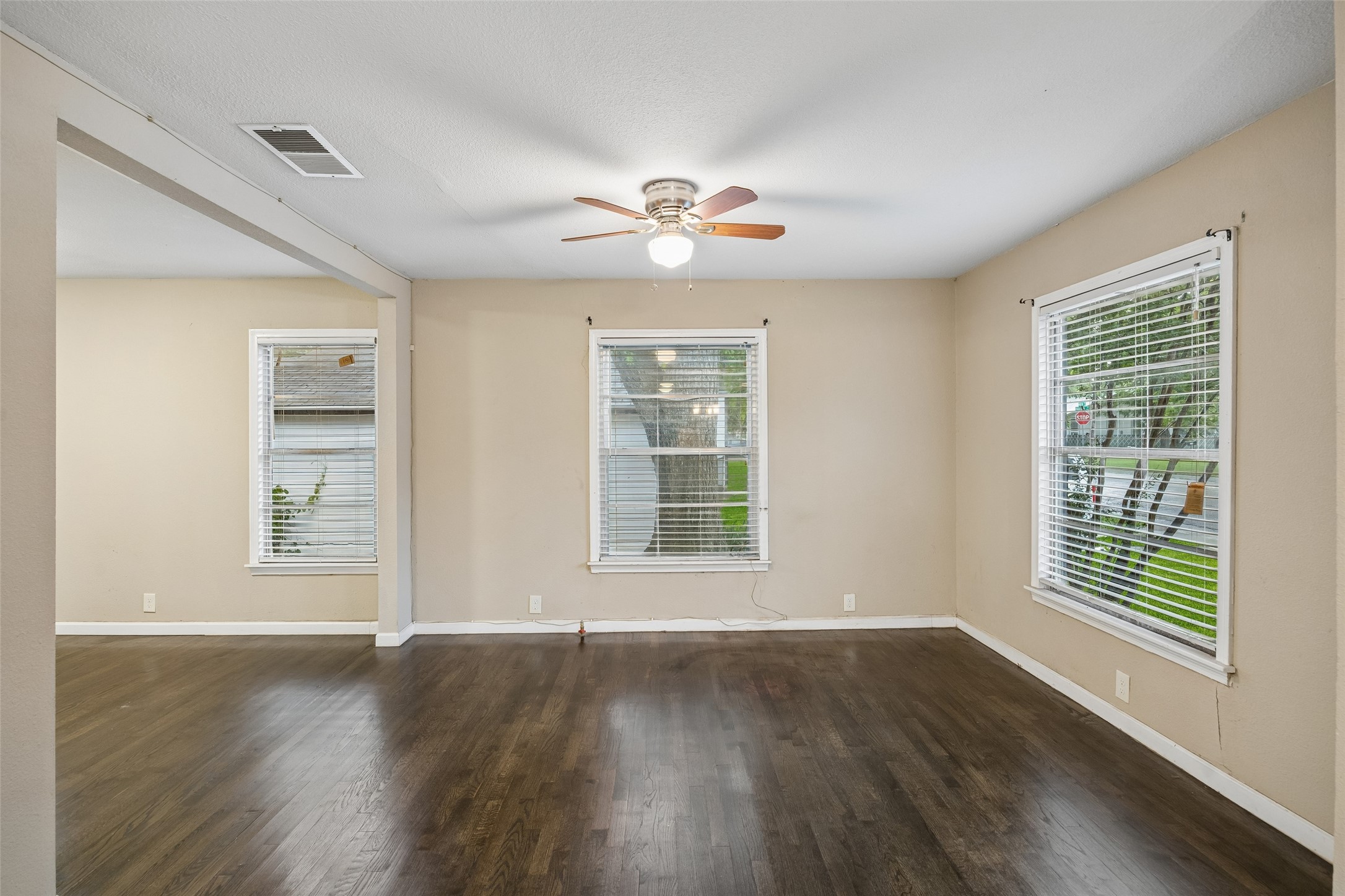 117 Moon Street Cleburne TX 76033
