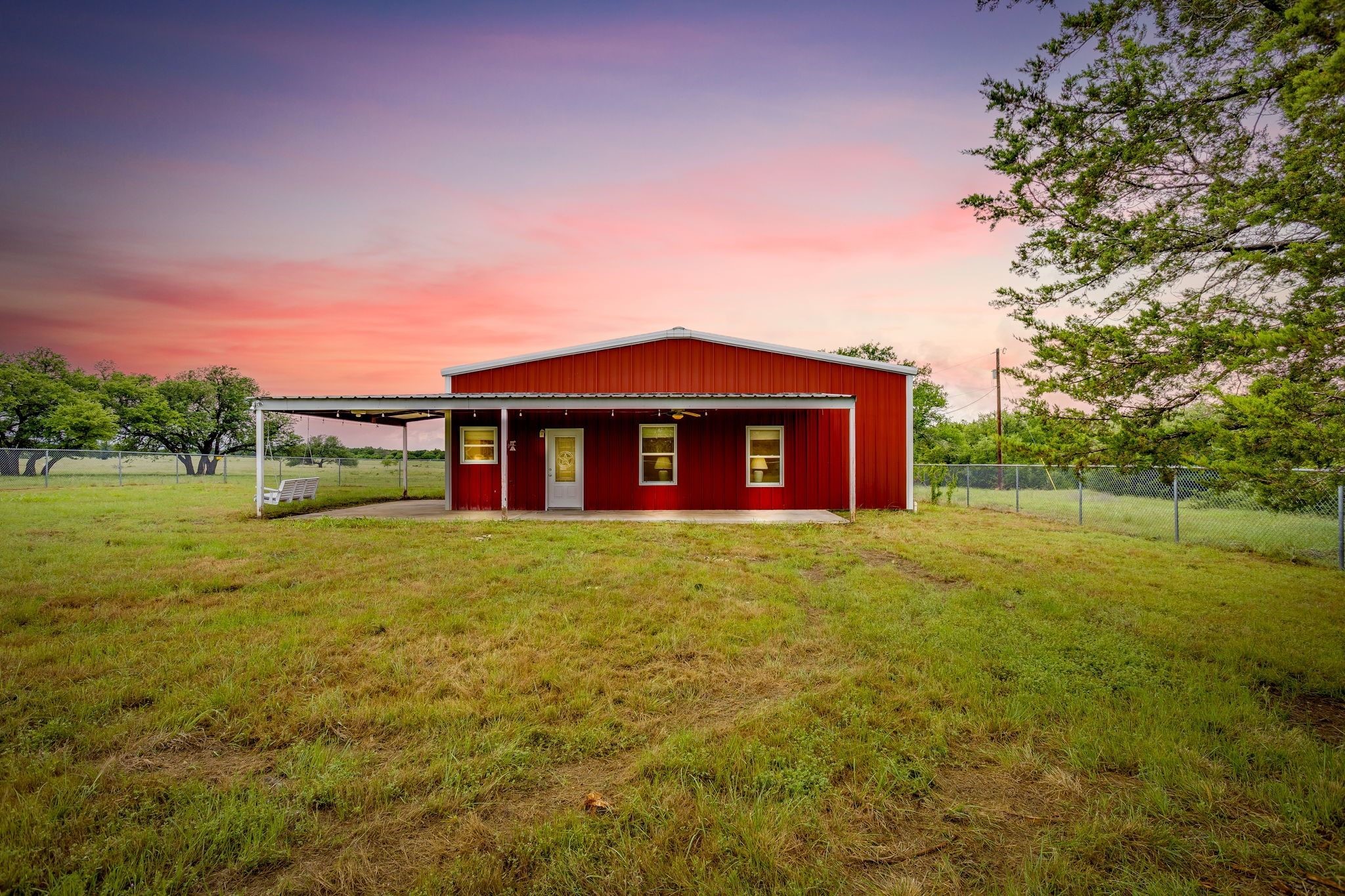 400 S 10th Avenue Santo TX 76472