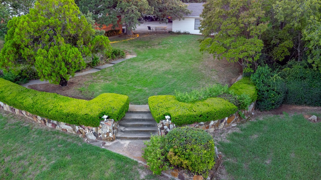 1604 N Haven Drive Corinth TX 76210