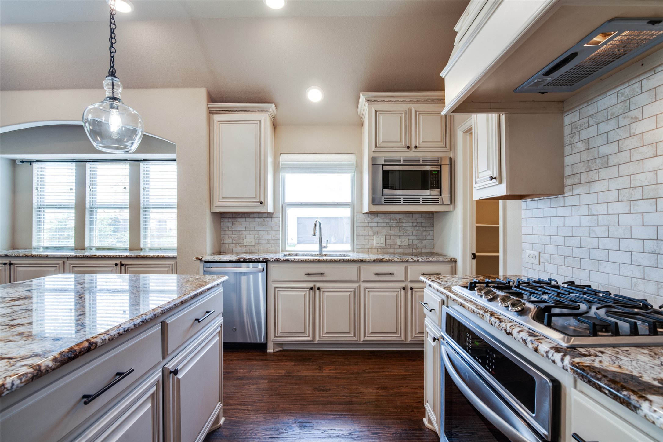 1813 Chadwick Lane Forney TX 75126
