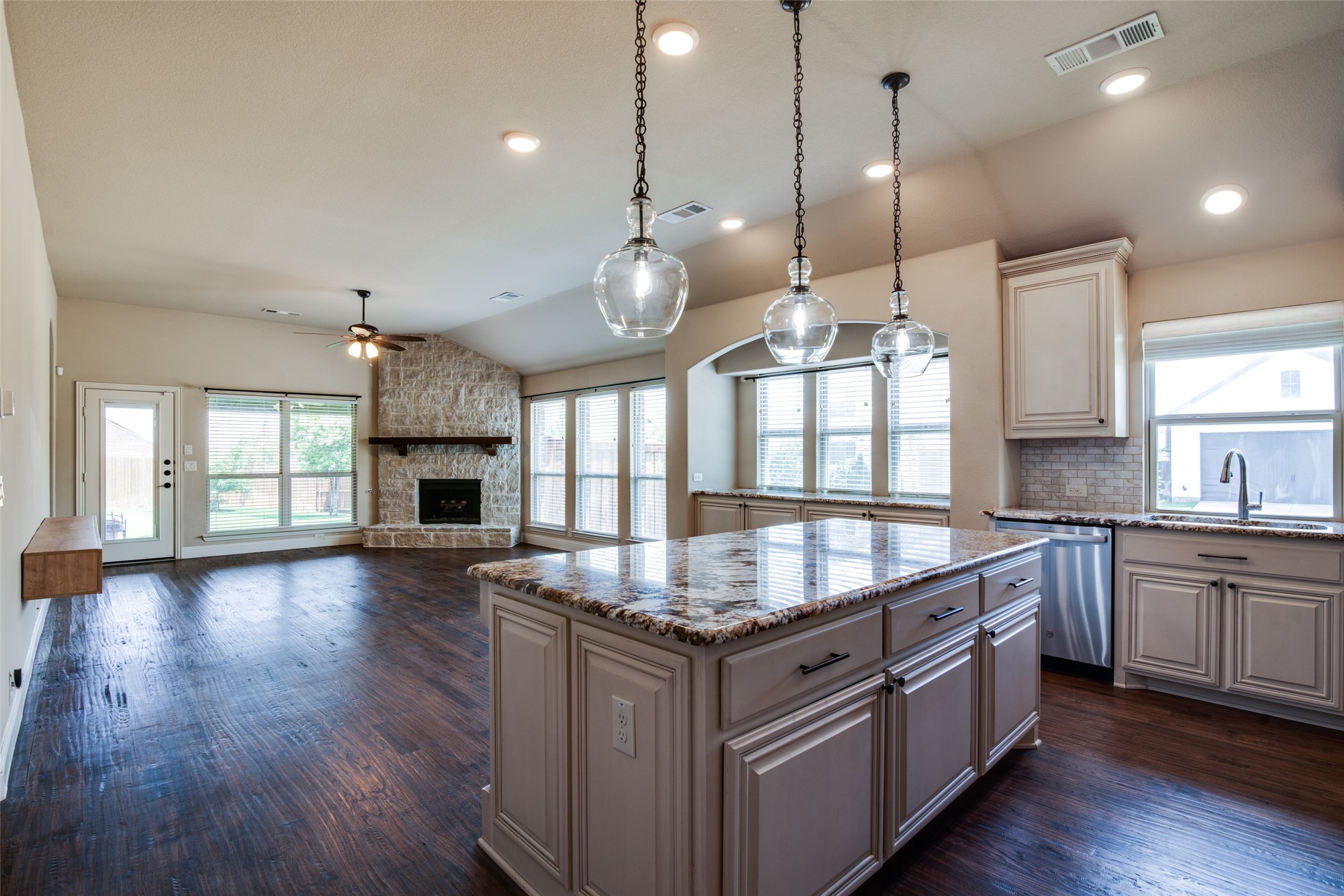 1813 Chadwick Lane Forney TX 75126