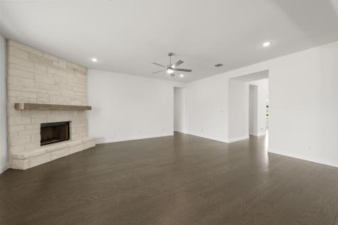 27 Old Crow Road Joshua TX 76058