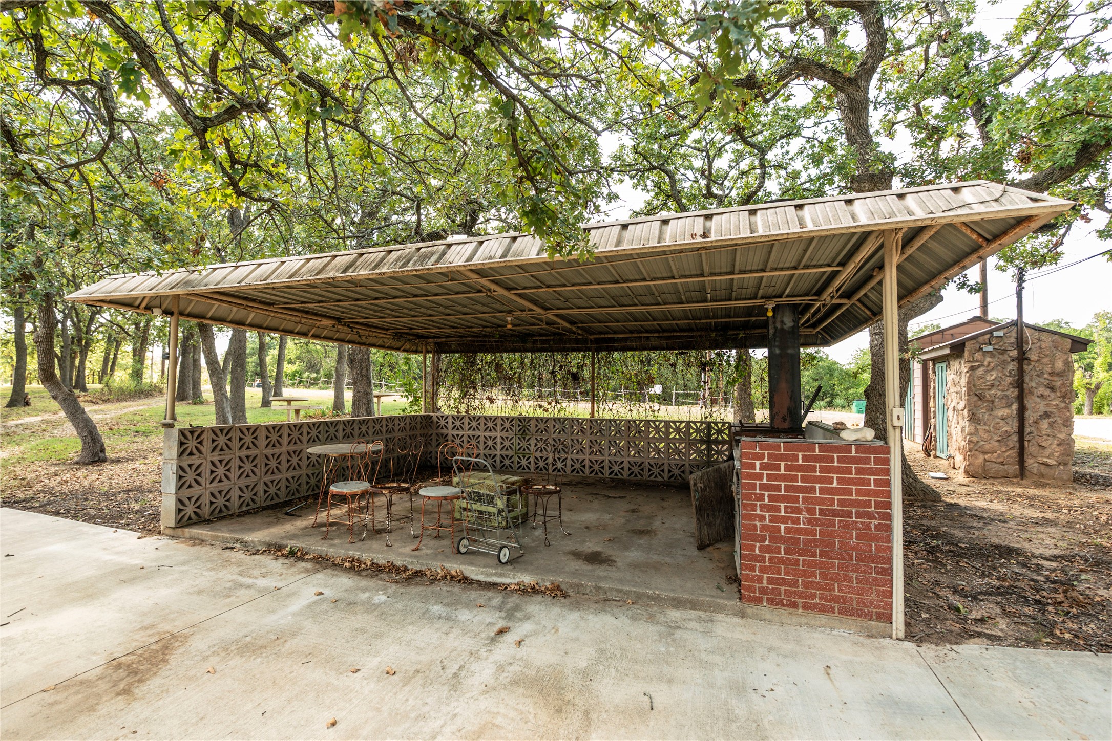 722 Storey Road Nocona TX 76255