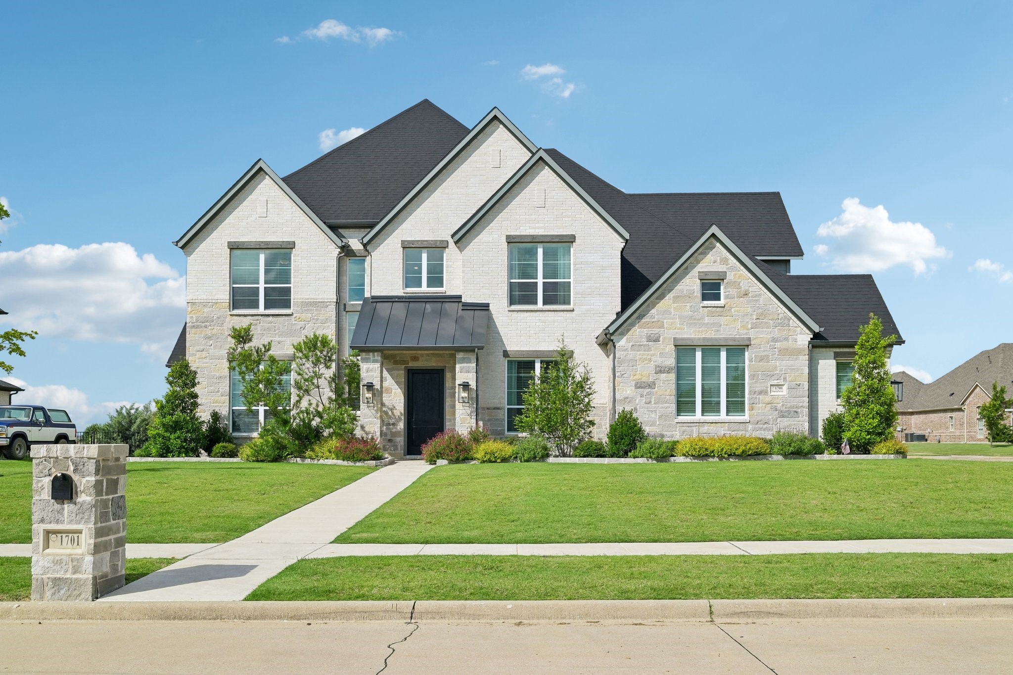 1701 Whispering Pines Lane Gunter TX 75058