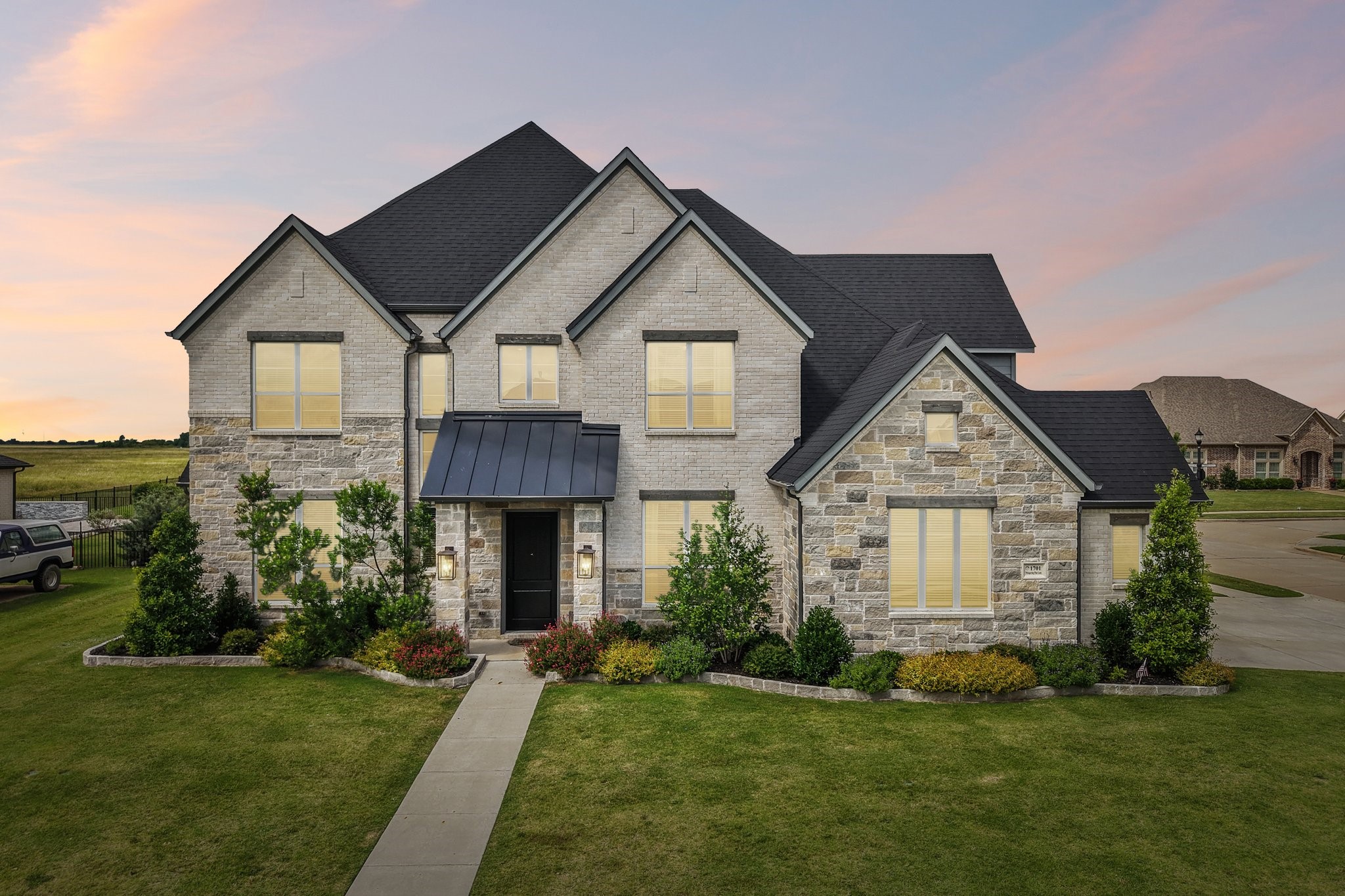 1701 Whispering Pines Lane Gunter TX 75058