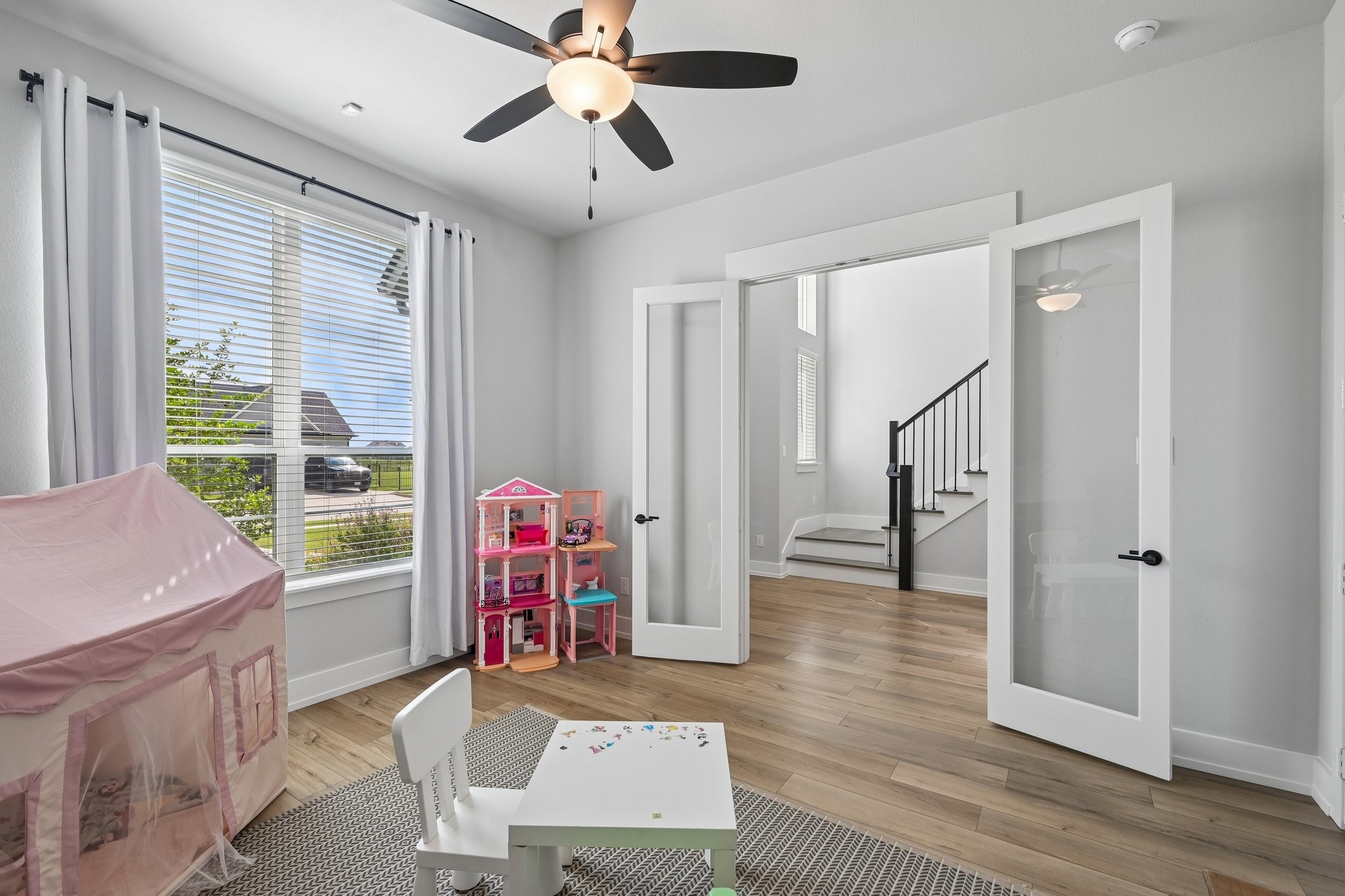 1701 Whispering Pines Lane Gunter TX 75058