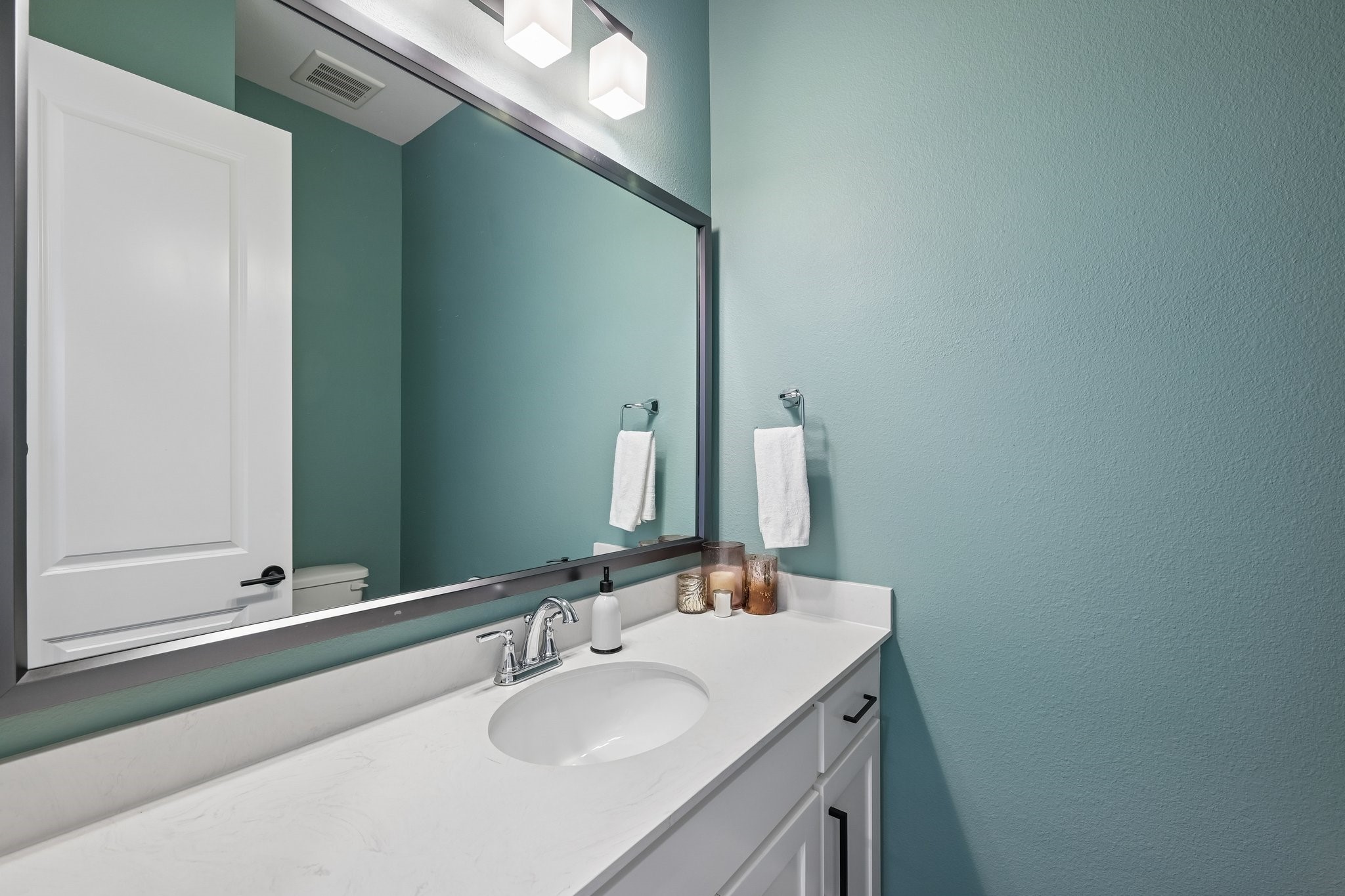 1701 Whispering Pines Lane Gunter TX 75058