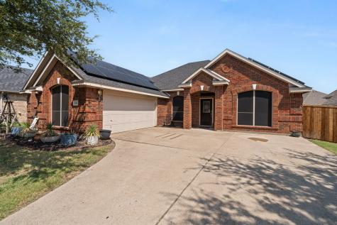 204 Boardwalk Avenue Waxahachie TX 75165