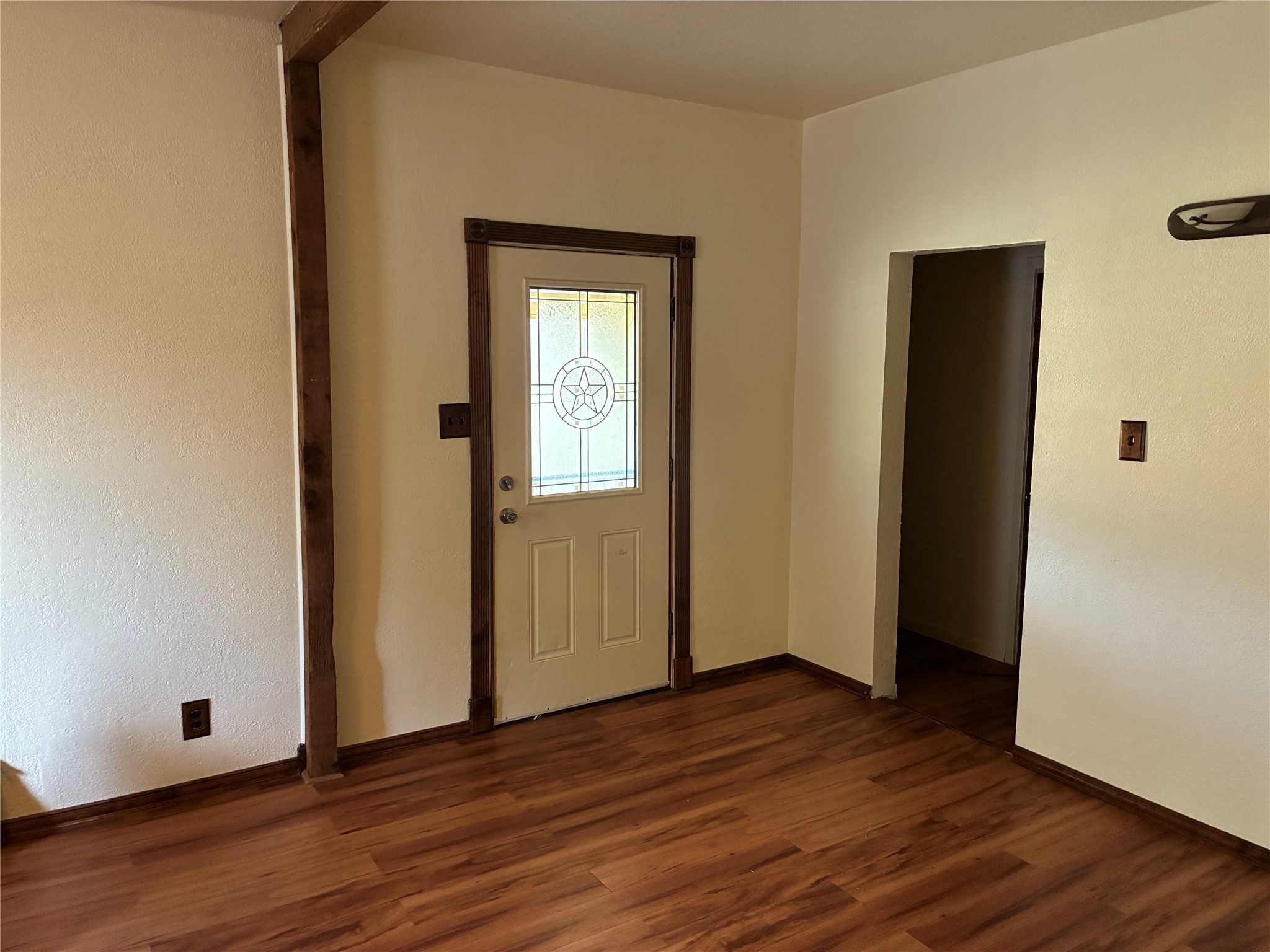 106 S Houston Street Millsap TX 76066