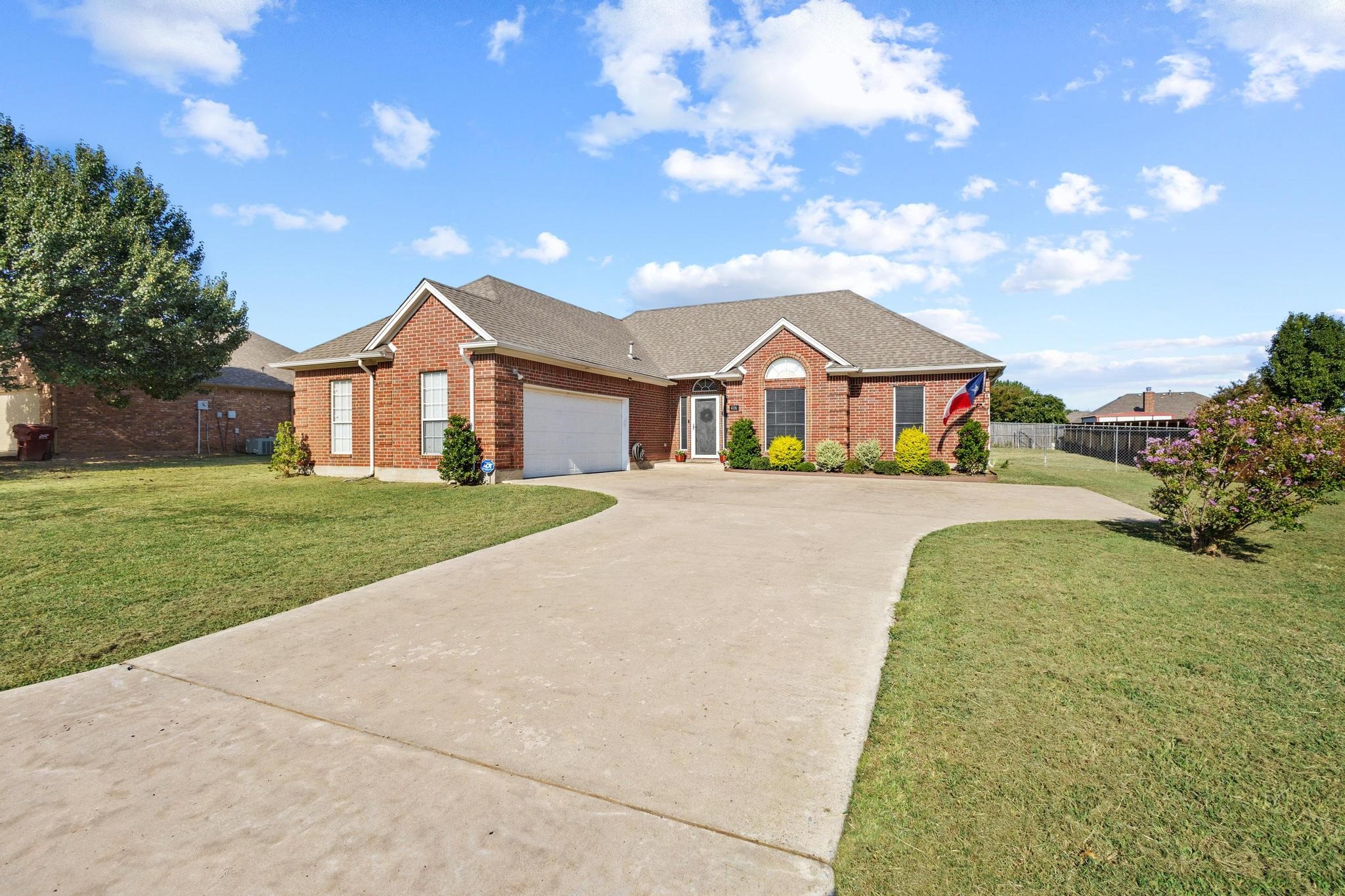 406 Sunshine Trail Bells TX 75414