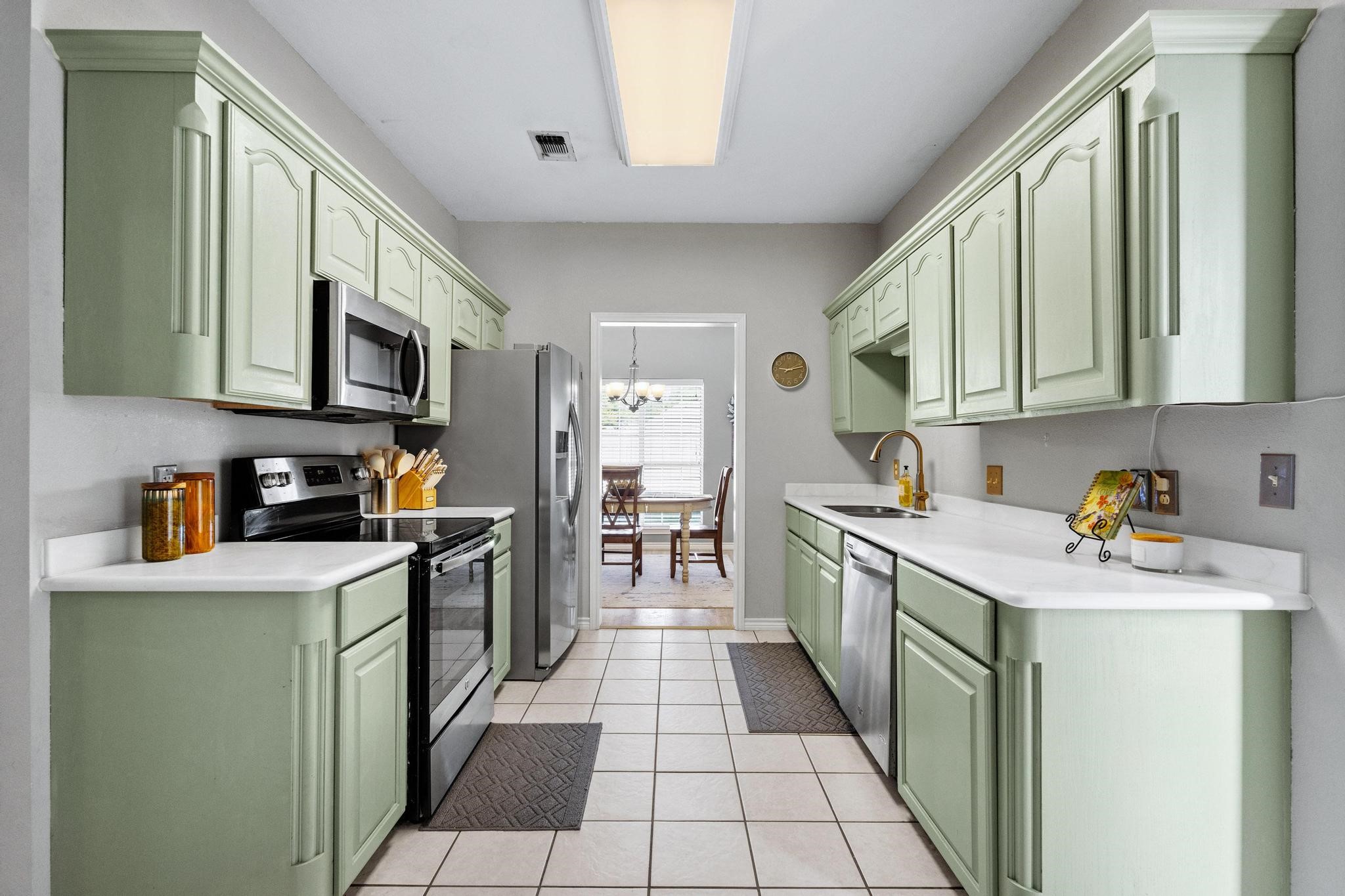 406 Sunshine Trail Bells TX 75414