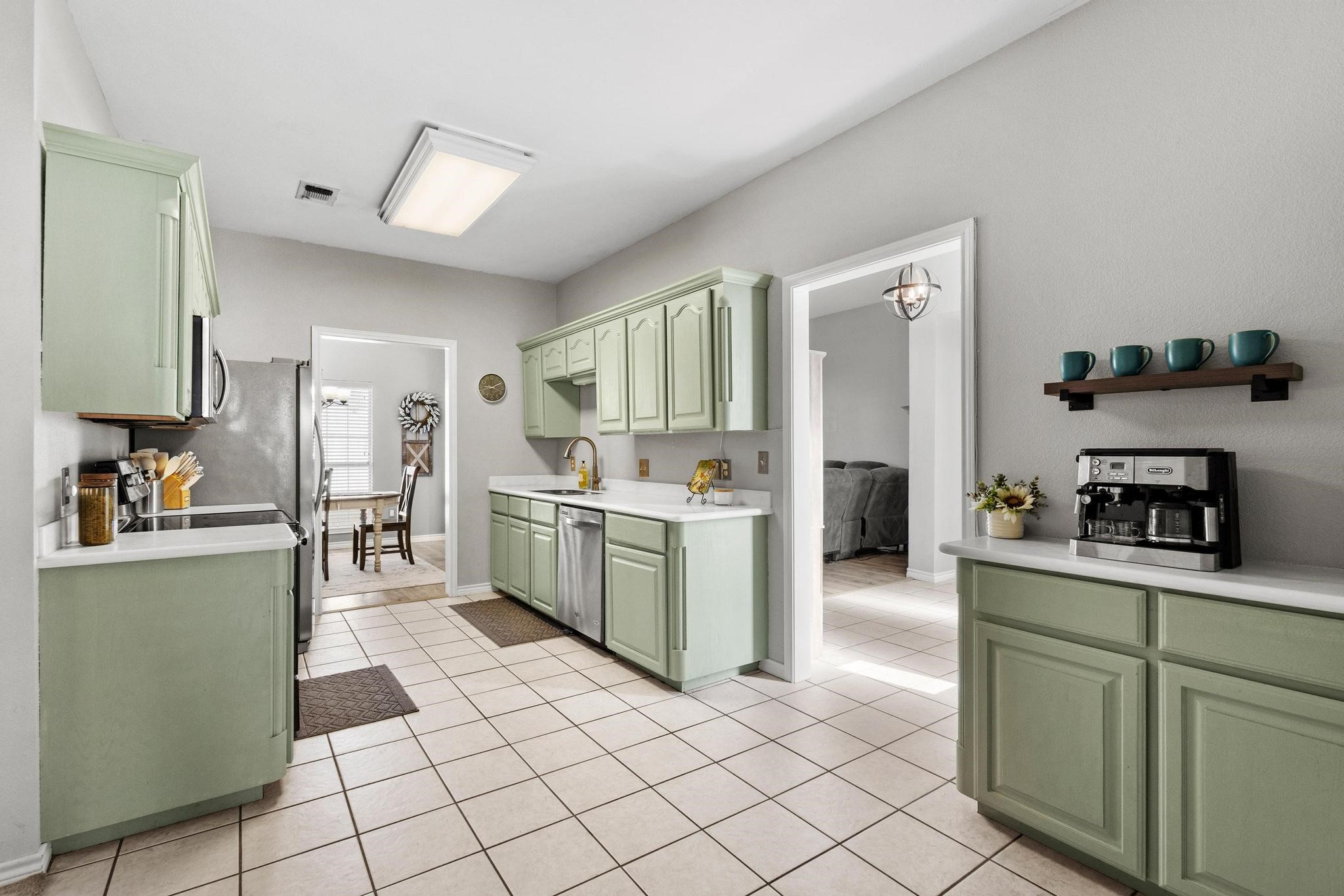 406 Sunshine Trail Bells TX 75414